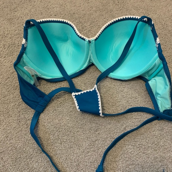 Shade & Shore Bikini - Picture 5 of 8